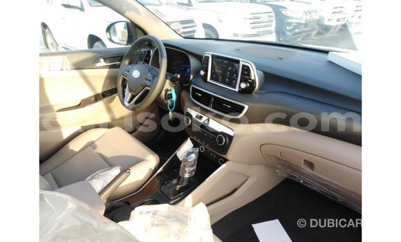 Sayi Imported Hyundai Tucson Rouge Mota in Import - Dubai a Rwanda Sayi Imported Hyundai Tucson Rouge Mota in Import - Dubai a Rwanda