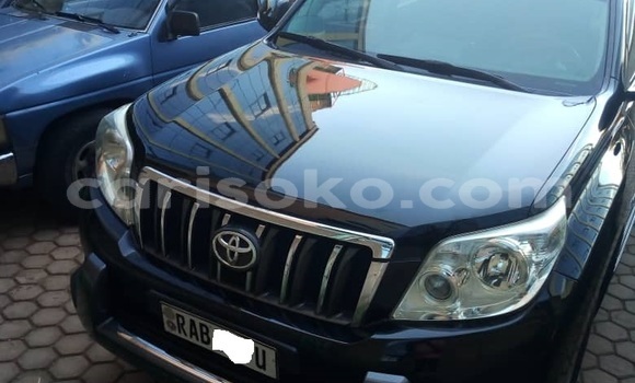 Sayi Na hannu Toyota Land Cruiser Noir Mota in Kigali a Rwanda Sayi Na hannu Toyota Land Cruiser Noir Mota in Kigali a Rwanda