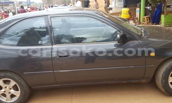 Sayi Na hannu Toyota Corolla Noir Mota in Kigali a Rwanda Sayi Na hannu Toyota Corolla Noir Mota in Kigali a Rwanda