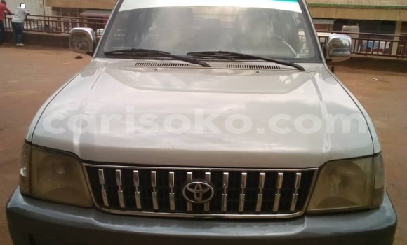 Sayi Na hannu Toyota Prado Gris Mota in Kigali a Rwanda Sayi Na hannu Toyota Prado Gris Mota in Kigali a Rwanda