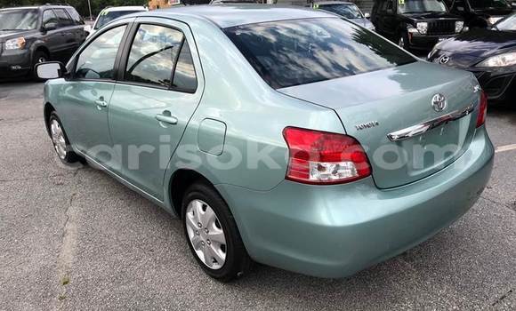 Sayi Na hannu Toyota Yaris Verso Beige Mota in Kigali a Rwanda Sayi Na hannu Toyota Yaris Verso Beige Mota in Kigali a Rwanda