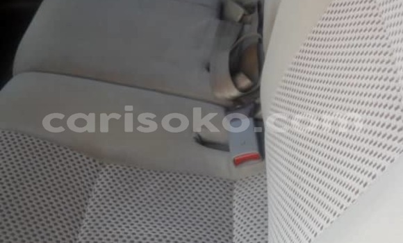 اشتري مستعمل Toyota Fortuner Blanc سيارة في Kigali في Rwanda اشتري مستعمل Toyota Fortuner Blanc سيارة في Kigali في Rwanda