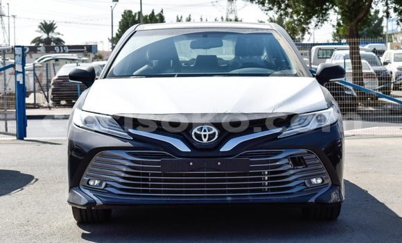 Sayi Imported Toyota Camry Noir Mota in Import - Dubai a Rwanda Sayi Imported Toyota Camry Noir Mota in Import - Dubai a Rwanda
