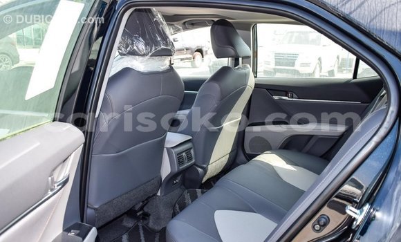 Sayi Imported Toyota Camry Noir Mota in Import - Dubai a Rwanda Sayi Imported Toyota Camry Noir Mota in Import - Dubai a Rwanda