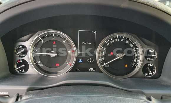 Buy New Toyota Land Cruiser Black Car in Bokwango in Rwanda Buy New Toyota Land Cruiser Black Car in Bokwango in Rwanda