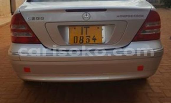 Acheter Occasion Voiture Mercedes-Benz C–Class Gris à Gicumbi, Rwanda Acheter Occasion Voiture Mercedes-Benz C–Class Gris à Gicumbi, Rwanda