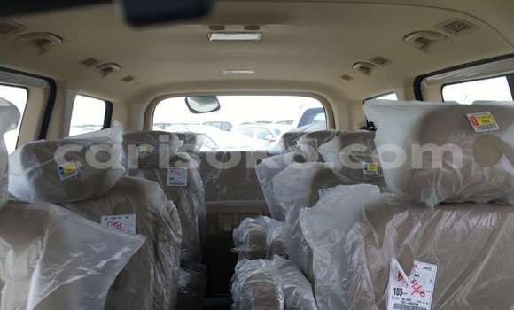 Acheter Import Voiture Hyundai Accent Blanc à Import - Dubai, Rwanda Acheter Import Voiture Hyundai Accent Blanc à Import - Dubai, Rwanda