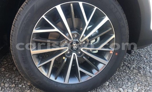 Sayi Imported Hyundai Tucson Blanc Mota in Import - Dubai a Rwanda Sayi Imported Hyundai Tucson Blanc Mota in Import - Dubai a Rwanda