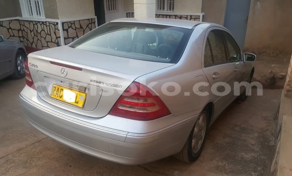 اشتري مستعمل Mercedes-Benz KOMPRESSOR Gris سيارة في Kigali في Rwanda اشتري مستعمل Mercedes-Benz KOMPRESSOR Gris سيارة في Kigali في Rwanda