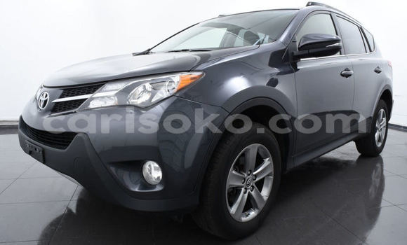 Acheter Occasion Voiture Toyota RAV4 Noir à Kigali, Rwanda Acheter Occasion Voiture Toyota RAV4 Noir à Kigali, Rwanda