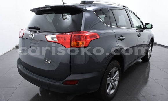Acheter Occasion Voiture Toyota RAV4 Noir à Kigali, Rwanda Acheter Occasion Voiture Toyota RAV4 Noir à Kigali, Rwanda