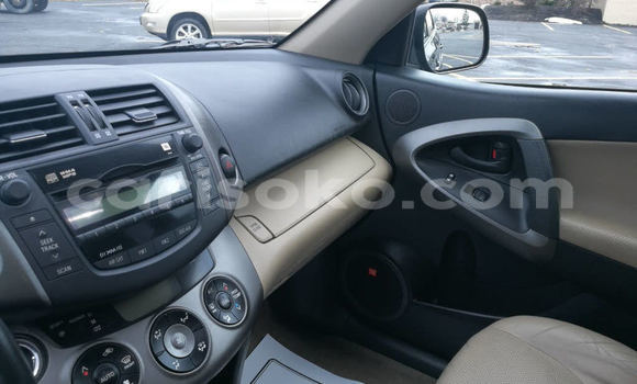 Sayi Na hannu Toyota RAV4 Noir Mota in Kigali a Rwanda Sayi Na hannu Toyota RAV4 Noir Mota in Kigali a Rwanda