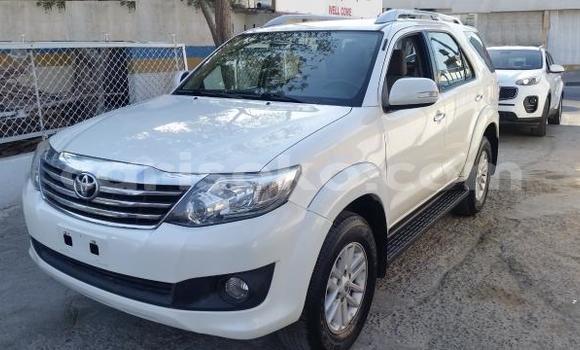 Buy Used Toyota Fortuner White Car in Kigali in Rwanda Buy Used Toyota Fortuner White Car in Kigali in Rwanda