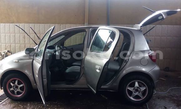 اشتري مستعمل Toyota Vitz Gris سيارة في Kigali في Rwanda اشتري مستعمل Toyota Vitz Gris سيارة في Kigali في Rwanda