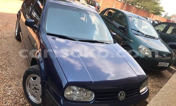 اشتري مستعمل Volkswagen Golf Bleu سيارة في Kigali في Rwanda اشتري مستعمل Volkswagen Golf Bleu سيارة في Kigali في Rwanda
