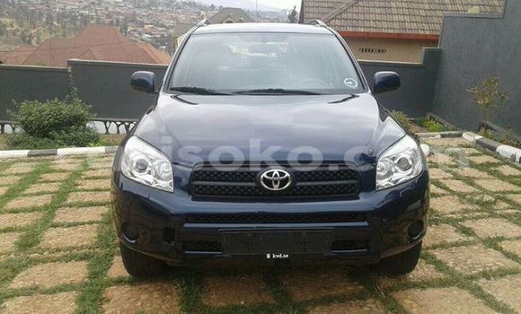 Acheter Occasion Voiture Toyota RAV4 Bleu à Gicumbi, Rwanda Acheter Occasion Voiture Toyota RAV4 Bleu à Gicumbi, Rwanda