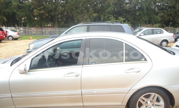 Acheter Occasion Voiture Mercedes-Benz KOMPRESSOR Gris à Kigali, Rwanda