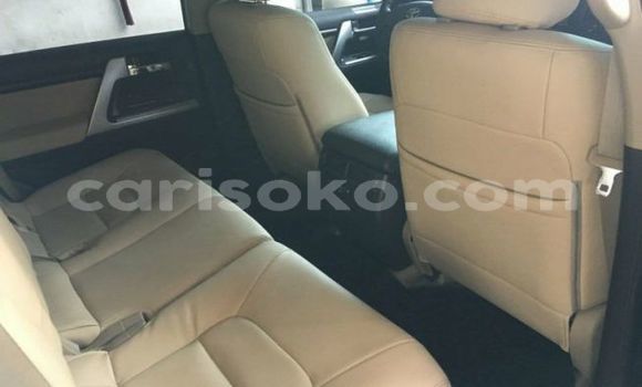 Acheter Occasion Voiture Toyota Land Cruiser Noir à Kigali, Rwanda Acheter Occasion Voiture Toyota Land Cruiser Noir à Kigali, Rwanda