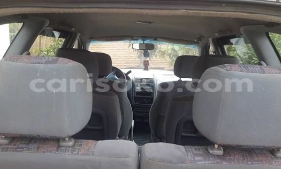 Sayi Na hannu Toyota Picnic Gris Mota in Kigali a Rwanda Sayi Na hannu Toyota Picnic Gris Mota in Kigali a Rwanda