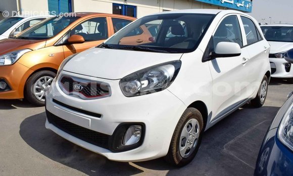 Acheter Import Voiture Kia Picanto Blanc à Import - Dubai, Rwanda Acheter Import Voiture Kia Picanto Blanc à Import - Dubai, Rwanda