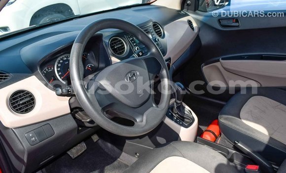 Acheter Import Voiture Hyundai i10 Rouge à Import - Dubai, Rwanda Acheter Import Voiture Hyundai i10 Rouge à Import - Dubai, Rwanda