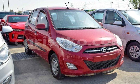 Acheter Import Voiture Hyundai i10 Rouge à Import - Dubai, Rwanda Acheter Import Voiture Hyundai i10 Rouge à Import - Dubai, Rwanda