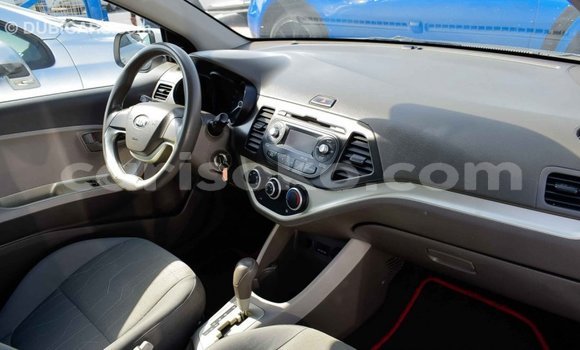 Acheter Import Voiture Kia Picanto Blanc à Import - Dubai, Rwanda Acheter Import Voiture Kia Picanto Blanc à Import - Dubai, Rwanda