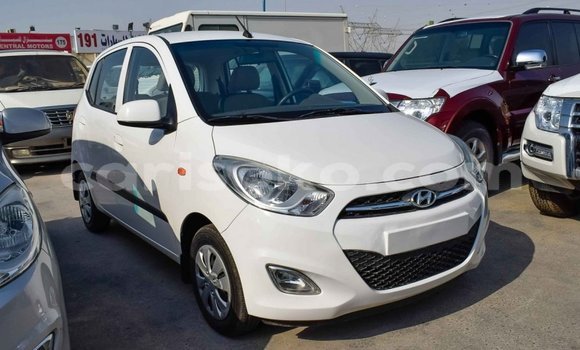 Acheter Import Voiture Hyundai i10 Blanc à Import - Dubai, Rwanda Acheter Import Voiture Hyundai i10 Blanc à Import - Dubai, Rwanda