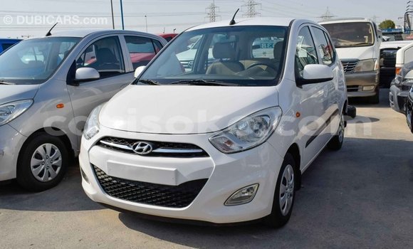 Acheter Import Voiture Hyundai i10 Blanc à Import - Dubai, Rwanda Acheter Import Voiture Hyundai i10 Blanc à Import - Dubai, Rwanda