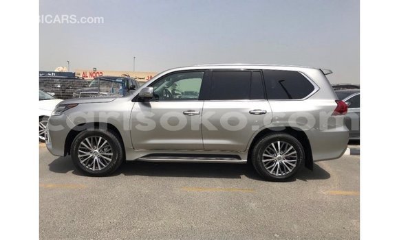 Acheter Import Voiture Lexus LX Autre à Import - Dubai, Rwanda Acheter Import Voiture Lexus LX Autre à Import - Dubai, Rwanda