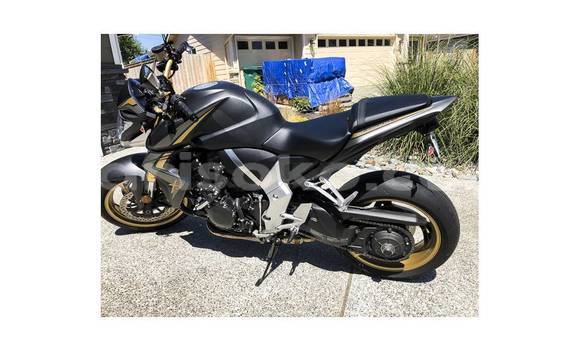 اشتري مستعمل Honda CBR 1000 RR Noir دراجة نارية في Gikongoro في Gikongoro اشتري مستعمل Honda CBR 1000 RR Noir دراجة نارية في Gikongoro في Gikongoro
