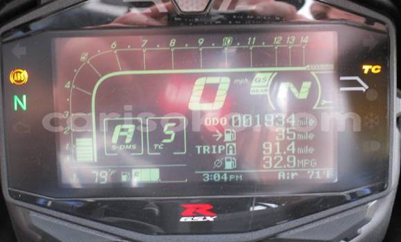 اشتري مستعمل Suzuki GSX–R Noir دراجة نارية في Kigali في Rwanda