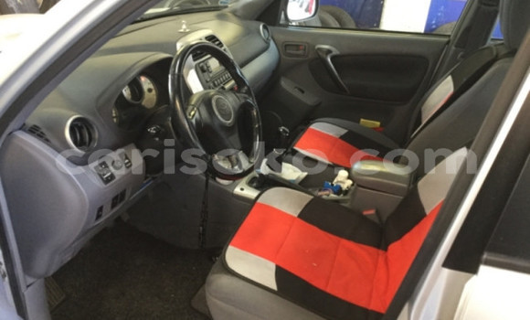 اشتري مستعمل Toyota RAV4 Gris سيارة في Kigali في Rwanda اشتري مستعمل Toyota RAV4 Gris سيارة في Kigali في Rwanda