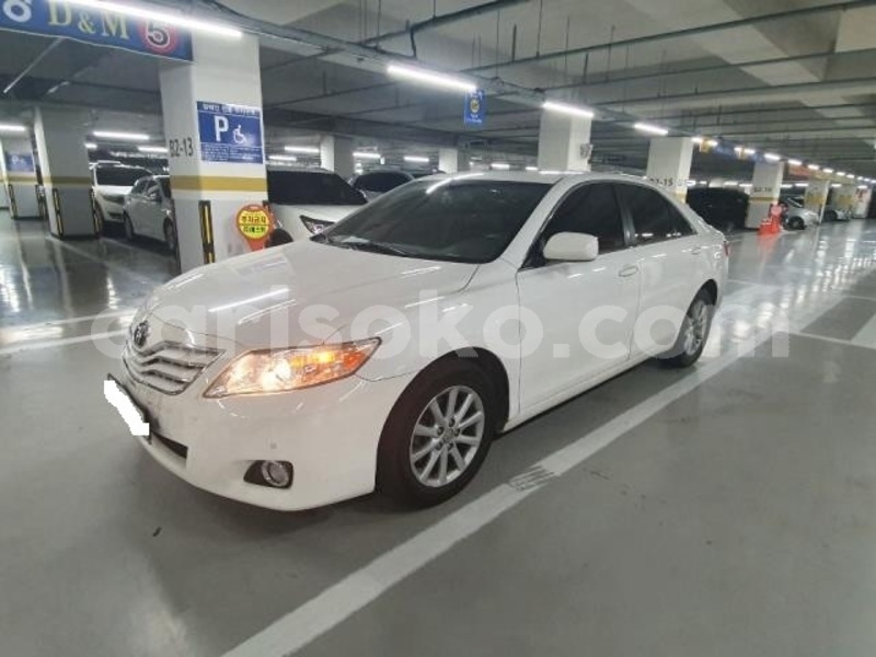 Big with watermark camry 2010