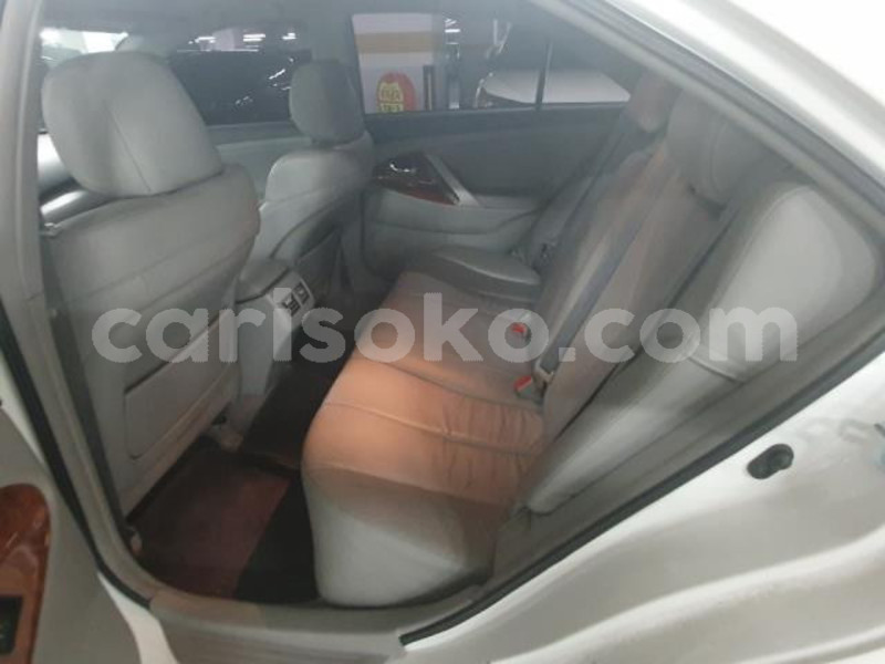 Big with watermark camry 2010 . . .