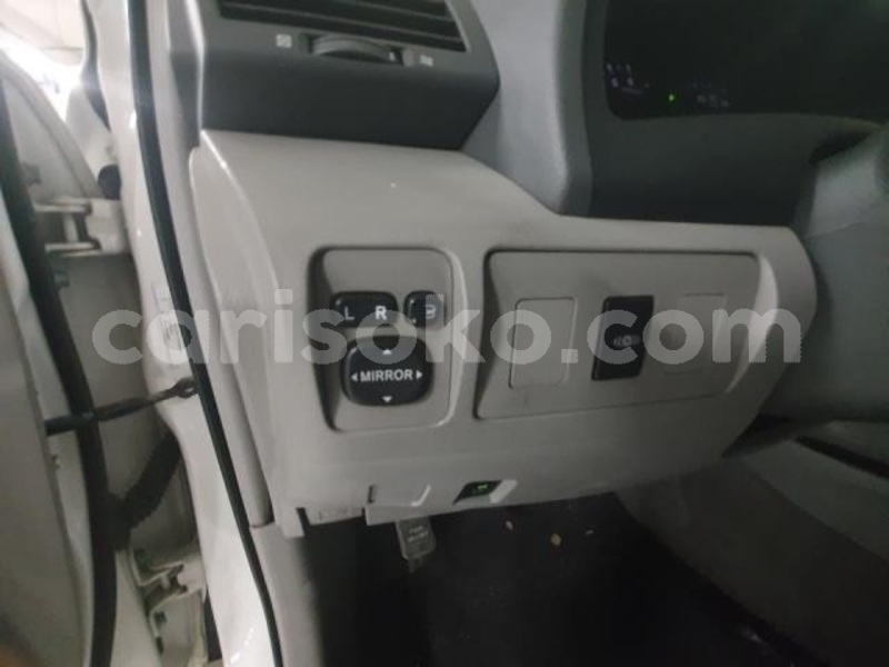 Big with watermark camry 2010..4