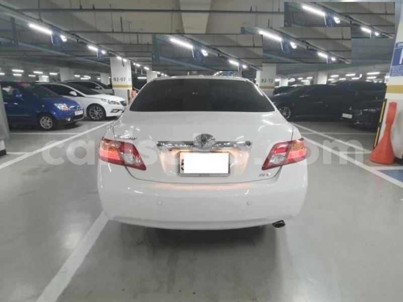 Big with watermark camry 2010.