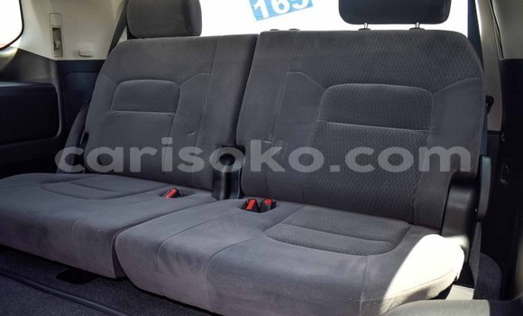 Buy New Toyota Land Cruiser White Car in Bokwango in Rwanda Buy New Toyota Land Cruiser White Car in Bokwango in Rwanda