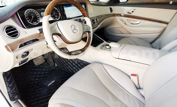 Buy Used Mercedes-Benz C–Class White Car in Kigali in Rwanda Buy Used Mercedes-Benz C–Class White Car in Kigali in Rwanda