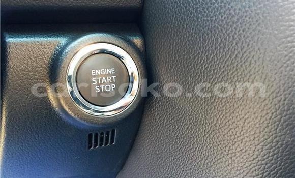 Sayi Imported Toyota Fortuner Beige Mota in Kigali a Rwanda Sayi Imported Toyota Fortuner Beige Mota in Kigali a Rwanda