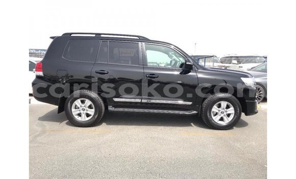 Buy Import Toyota Land Cruiser Black Car in Import - Dubai in Rwanda Buy Import Toyota Land Cruiser Black Car in Import - Dubai in Rwanda