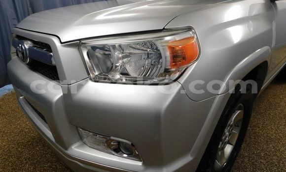 Acheter Occasion Voiture Toyota 4Runner Beige à Kigali, Rwanda Acheter Occasion Voiture Toyota 4Runner Beige à Kigali, Rwanda