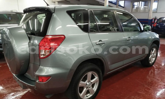اشتري مستعمل Toyota RAV4 Gris سيارة في Kigali في Rwanda اشتري مستعمل Toyota RAV4 Gris سيارة في Kigali في Rwanda