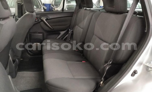 اشتري مستعمل Toyota RAV4 Gris سيارة في Kigali في Rwanda اشتري مستعمل Toyota RAV4 Gris سيارة في Kigali في Rwanda