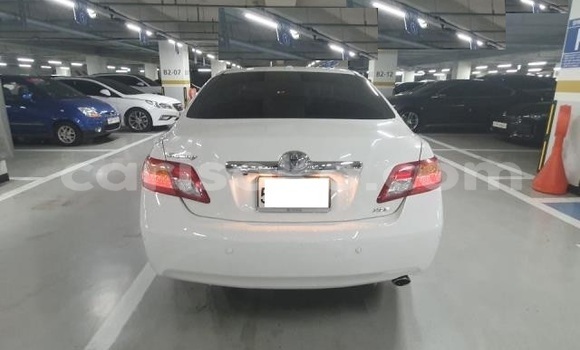 اشتري مستعمل Toyota Camry Blanc سيارة في Gasarenda في Rwanda اشتري مستعمل Toyota Camry Blanc سيارة في Gasarenda في Rwanda