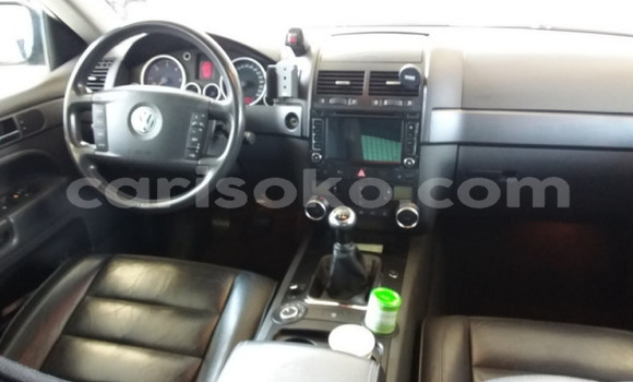 اشتري مستعمل Volkswagen Touareg Noir سيارة في Kigali في Rwanda اشتري مستعمل Volkswagen Touareg Noir سيارة في Kigali في Rwanda