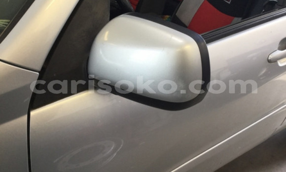 اشتري مستعمل Toyota RAV4 Gris سيارة في Kigali في Rwanda اشتري مستعمل Toyota RAV4 Gris سيارة في Kigali في Rwanda