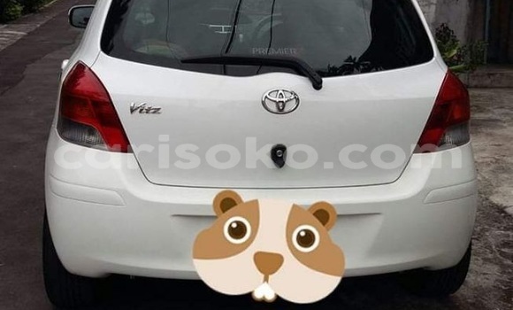 اشتري مستعمل Toyota Vitz Blanc سيارة في Kigali في Rwanda اشتري مستعمل Toyota Vitz Blanc سيارة في Kigali في Rwanda