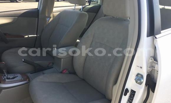 اشتري مستعمل Toyota Corolla Blanc سيارة في Kigali في Rwanda اشتري مستعمل Toyota Corolla Blanc سيارة في Kigali في Rwanda