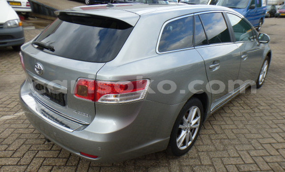 اشتري مستعمل Toyota Avensis Gris سيارة في Kigali في Rwanda اشتري مستعمل Toyota Avensis Gris سيارة في Kigali في Rwanda